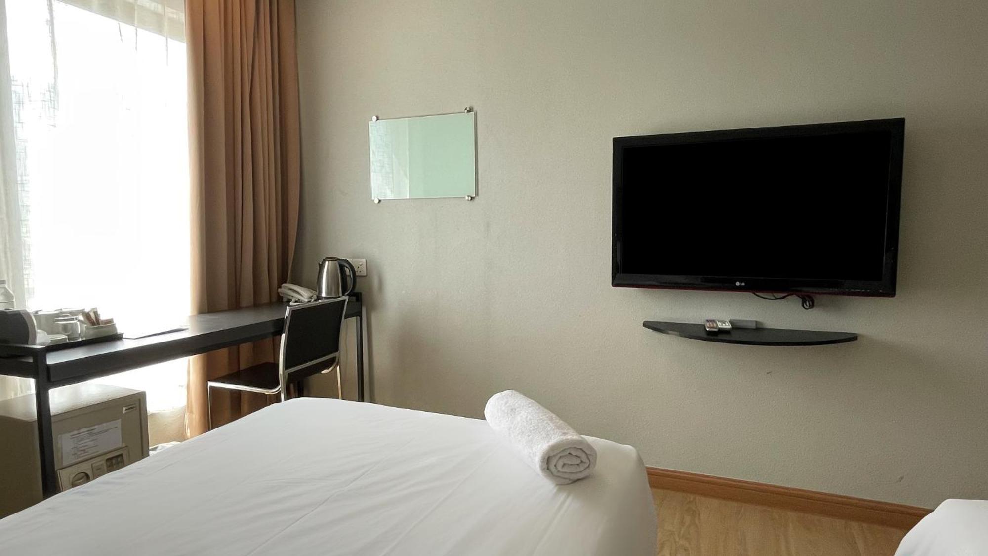The Leverage Business Hotel - راوانغ المظهر الخارجي الصورة